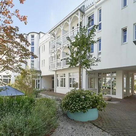 Im 2 Og Mit Balkon In Lejlighed Sellin (Rugen)